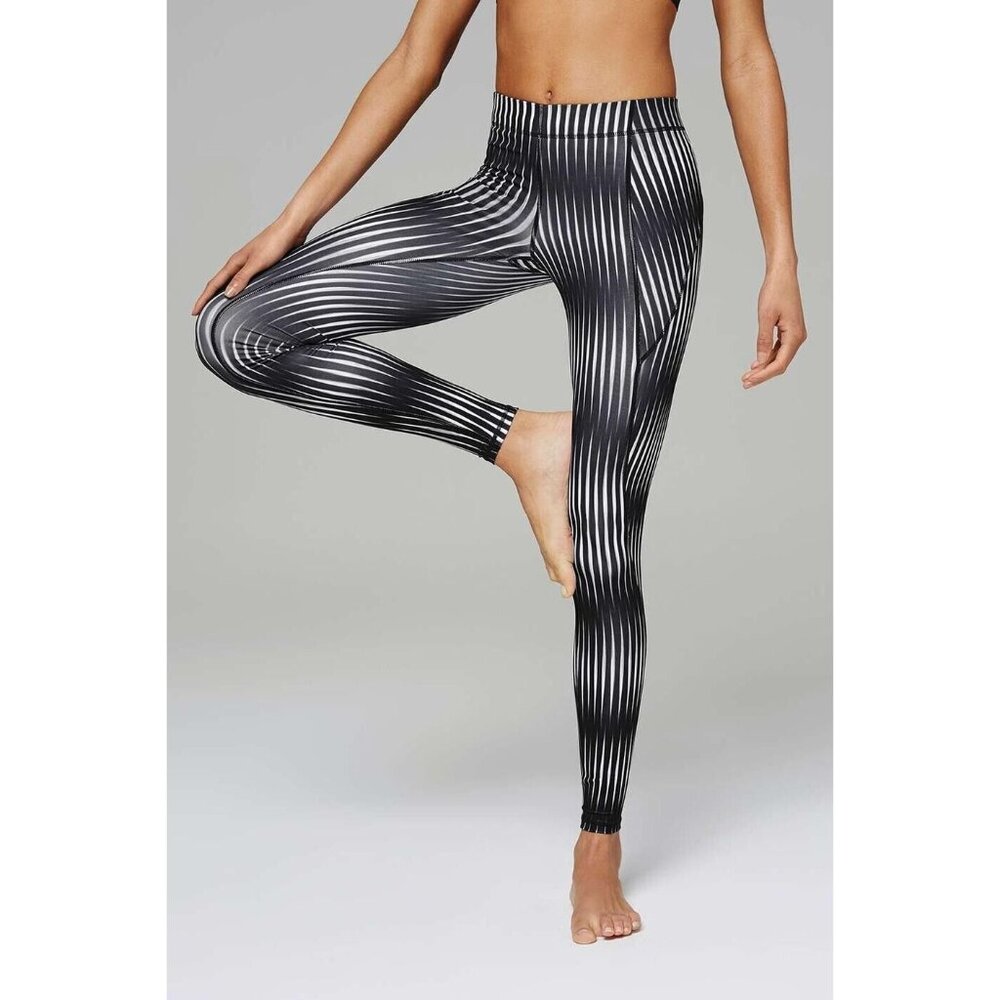 Ivy Park Kaleidostripe Black Leggings XS 27.5” Athletic Beyonce Athleisure